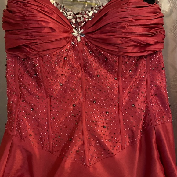 MB Bride Pink Strapless Formal Prom Dress - Picture 4 of 13